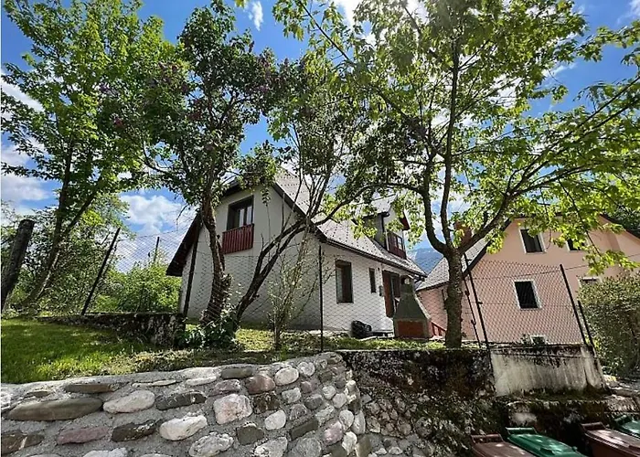 Froeccs Apartmann Appartamento Bovec